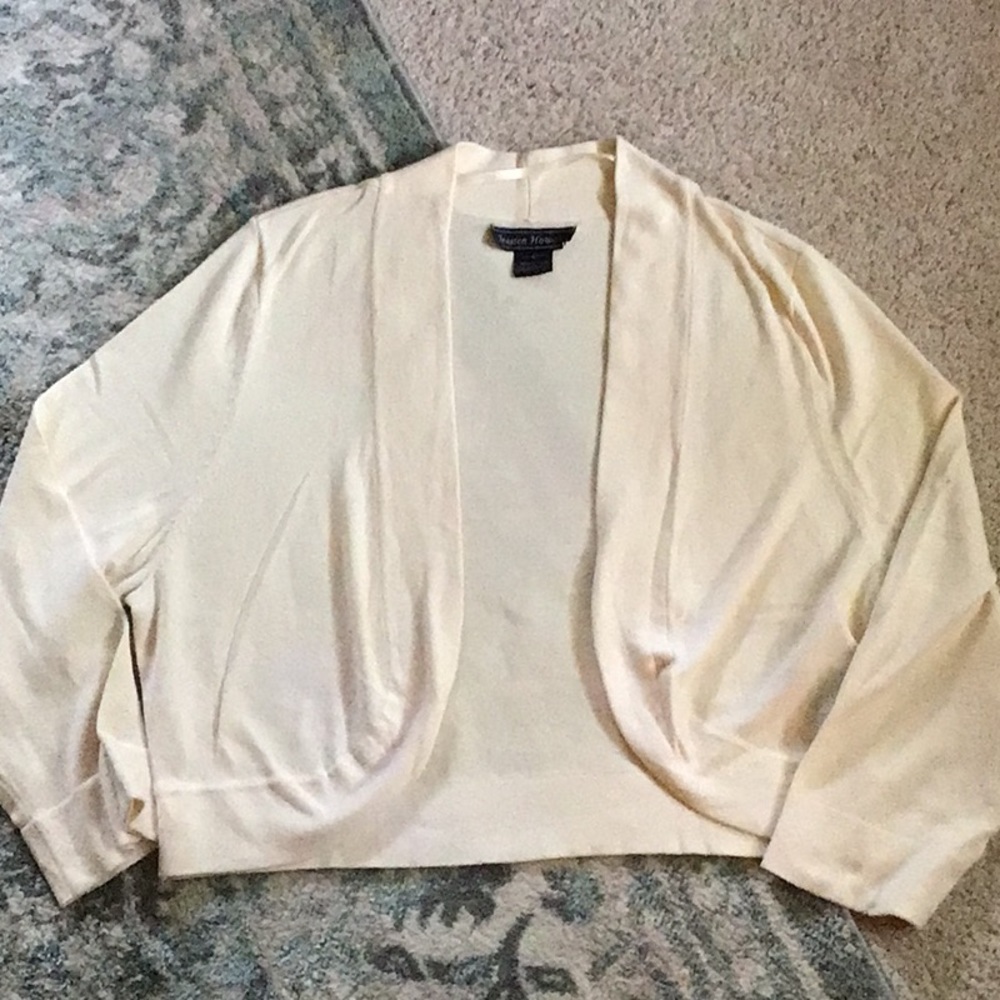 Jessica Howard cream shrug L